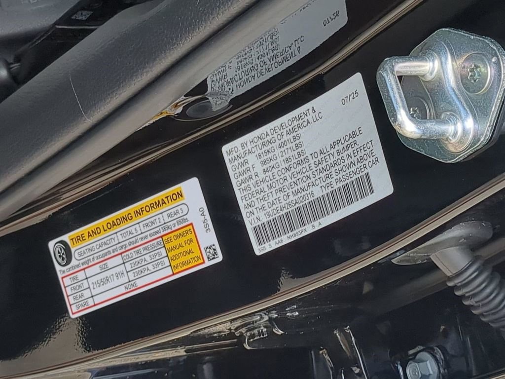 New 2025 Acura Integra Base image 31