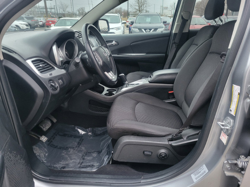 Used 2017 Dodge Journey SXT w/ Safe & Sound Group image 18