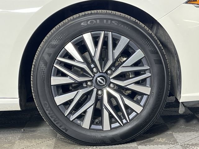 Certified 2025 Nissan Altima 2.5 SV image 10