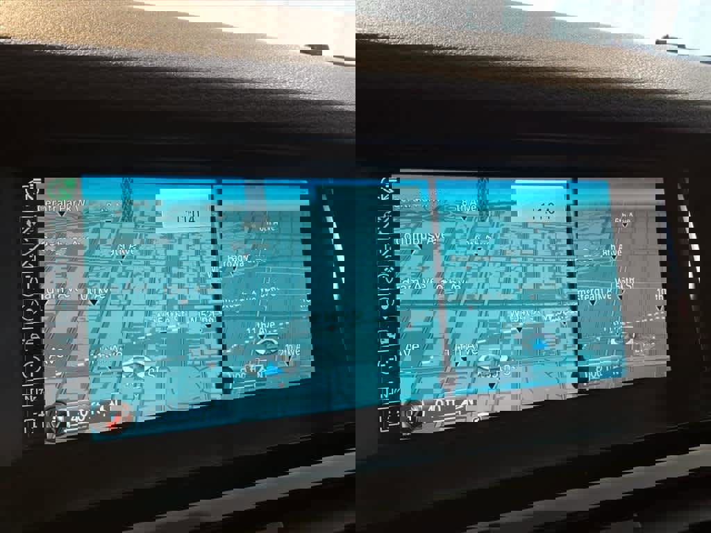 Used 2016 BMW X3 xDrive28i image 12