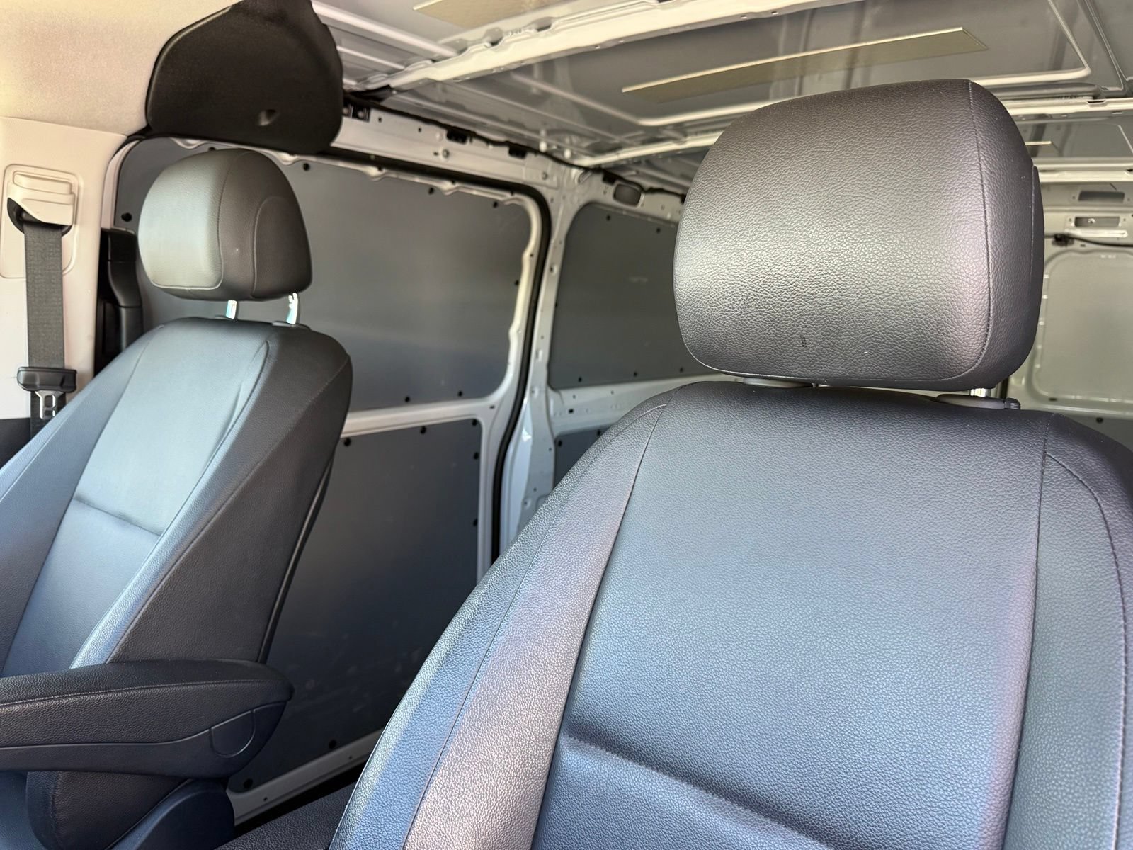 Used 2023 Mercedes-Benz Metris image 28