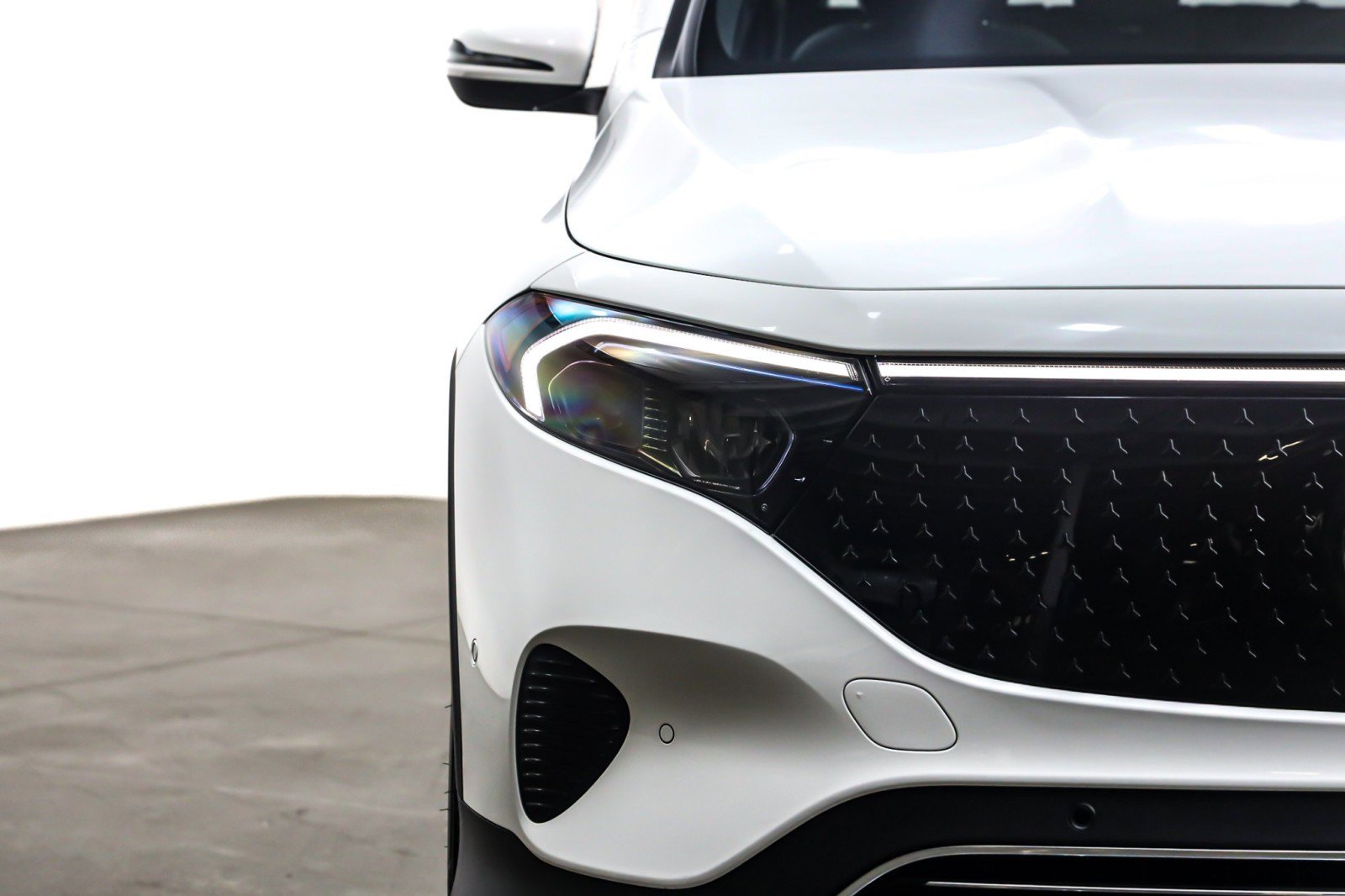 Used 2024 Mercedes-Benz EQB 250+ image 14