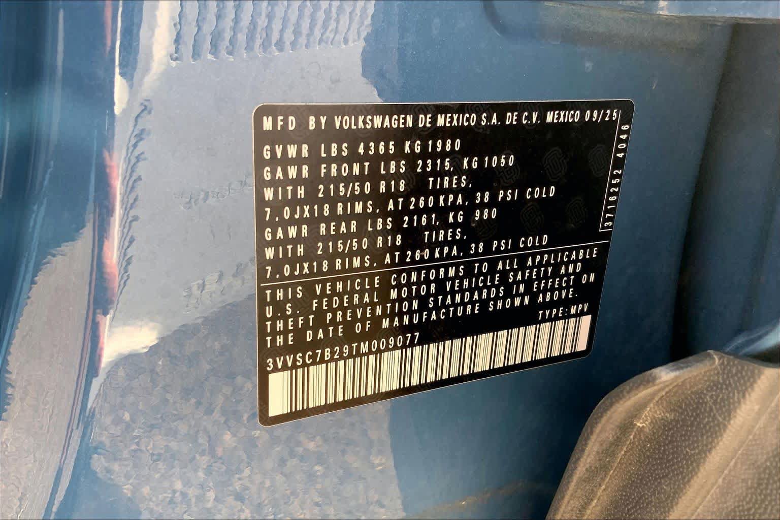 Used 2026 Volkswagen Taos SE FWD image 36