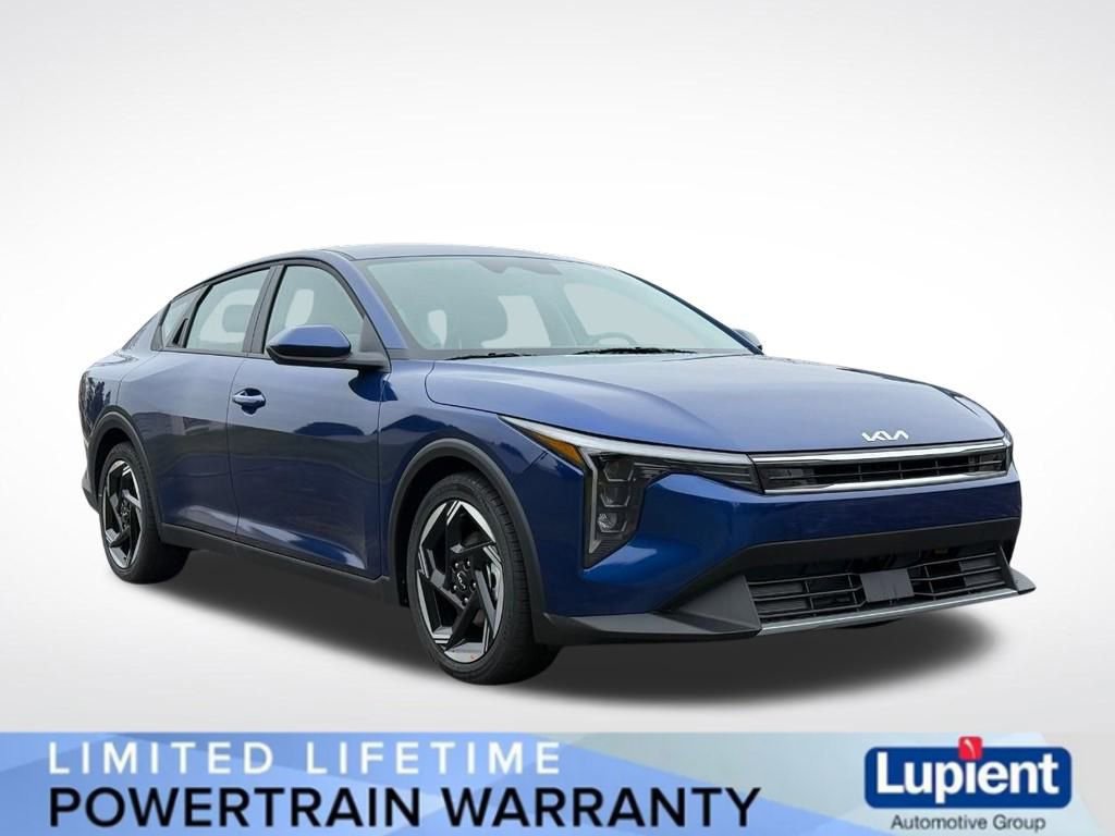 New 2025 Kia K4 EX image 1