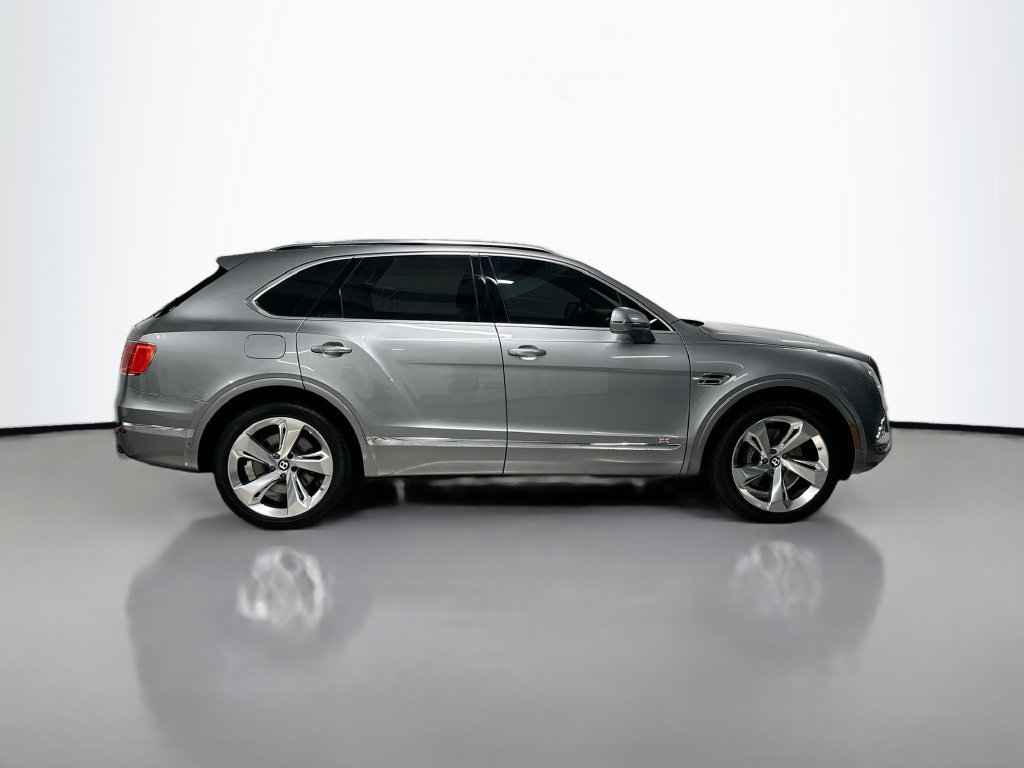 Used 2018 Bentley Bentayga AWD/4WD image 8
