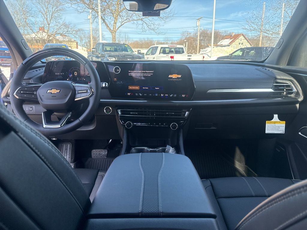 New 2026 Chevrolet Traverse High Country w/ LPO, Floor Liner Package image 9