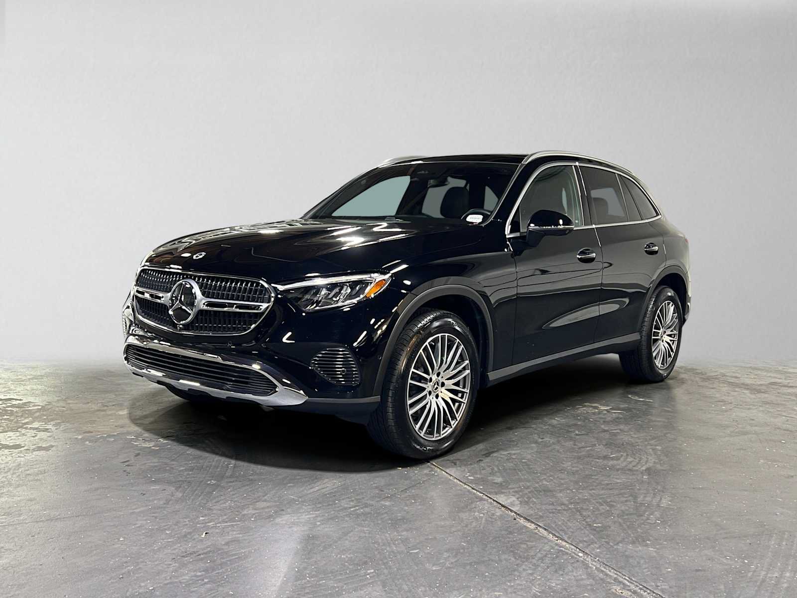 Used 2026 Mercedes-Benz GLC 300 4MATIC image 7