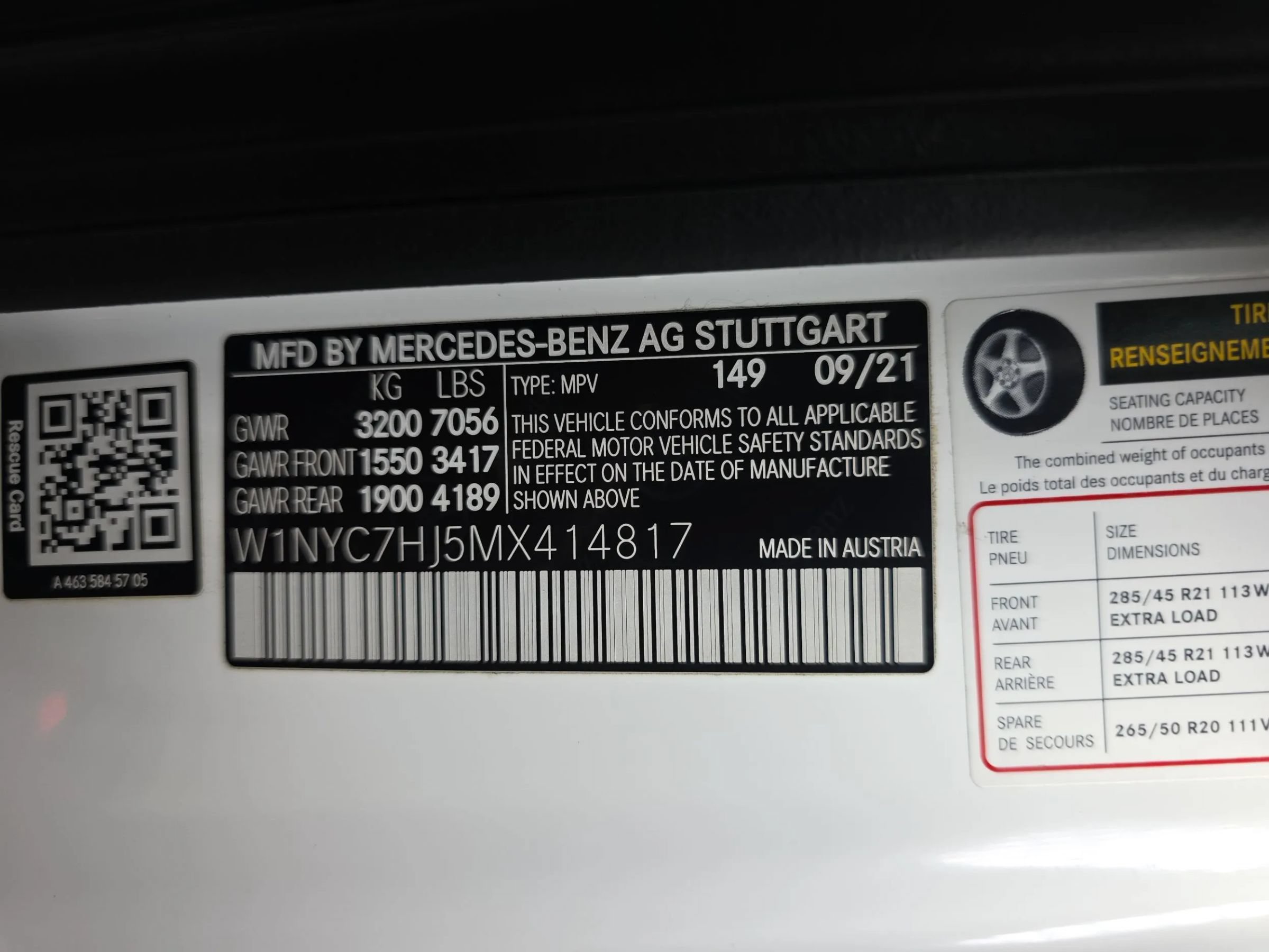 Used 2021 Mercedes-Benz G 63 AMG 4MATIC w/ G Manufaktur Interior Package image 14