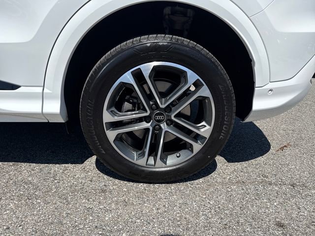 Certified 2025 Audi Q5 Premium Plus w/ Premium Plus AWD/4WD image 10