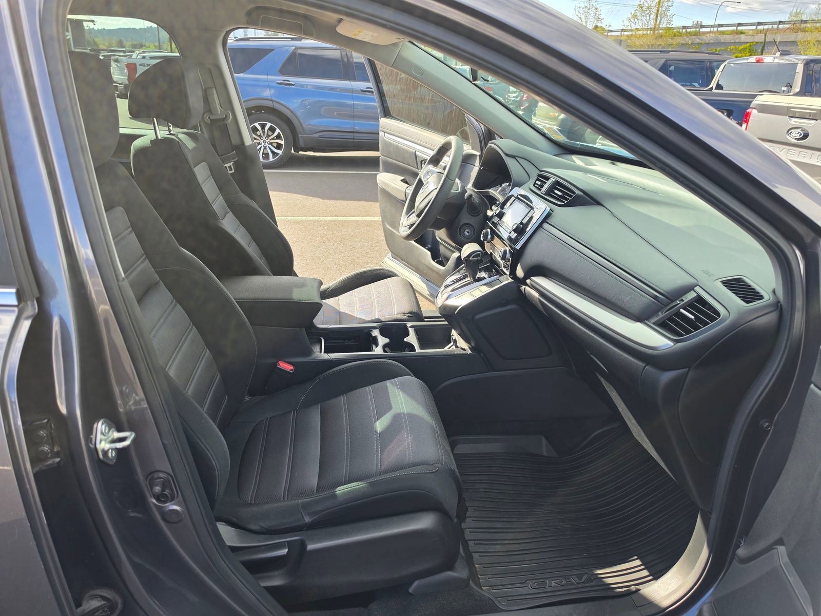 Used 2018 Honda CR-V LX image 13