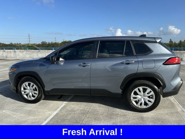 Used 2024 Toyota Corolla Cross L image 40
