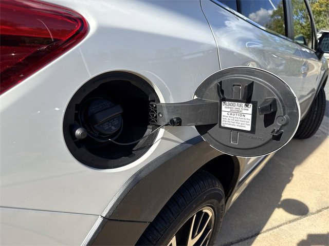 Used 2019 Subaru Crosstrek Hybrid w/ Moonroof Package w/Navigation image 31