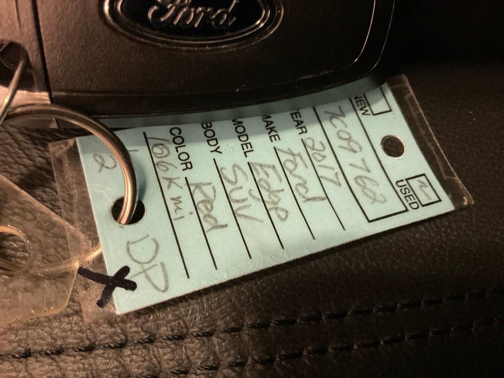 Used 2017 Ford Edge SEL w/ Equipment Group 201A image 27