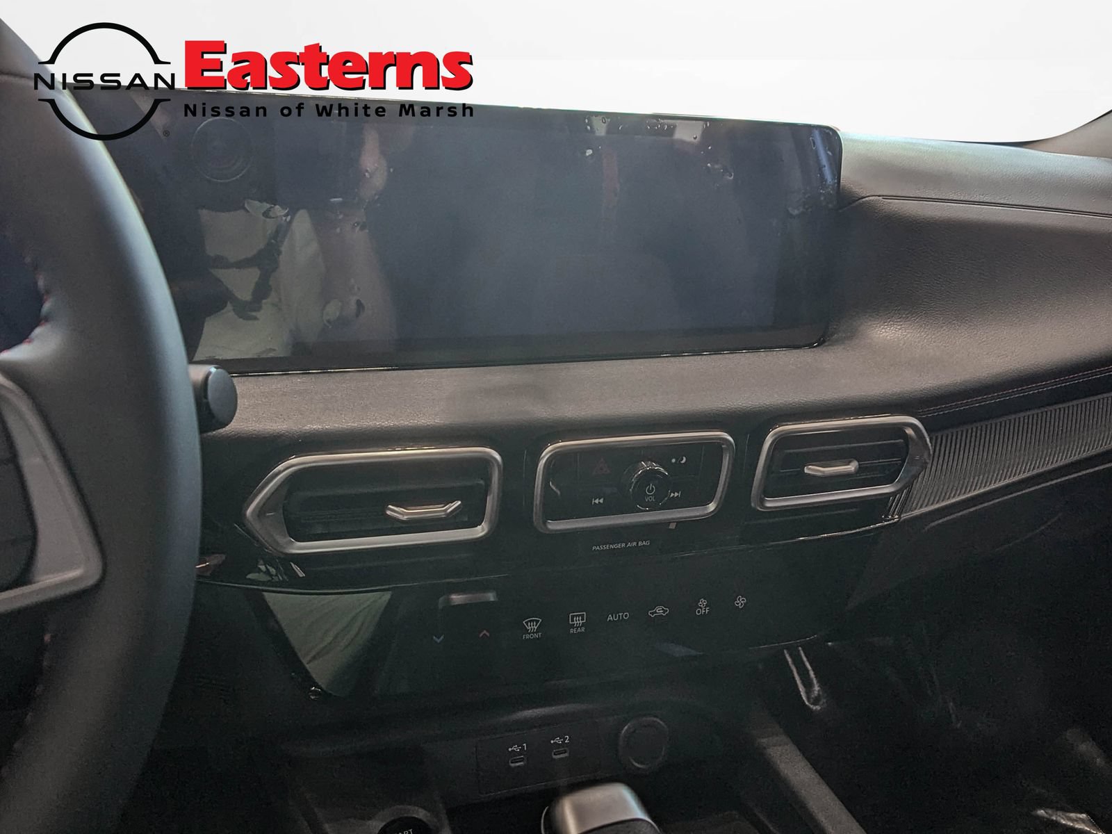 New 2027 Nissan Sentra SR w/ Floor Mat Package FWD image 12
