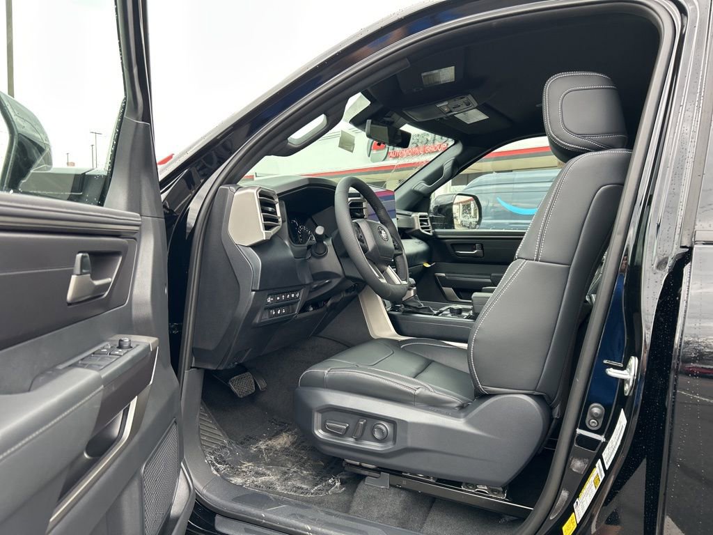 New 2026 Toyota Tundra SR5 AWD/4WD image 10