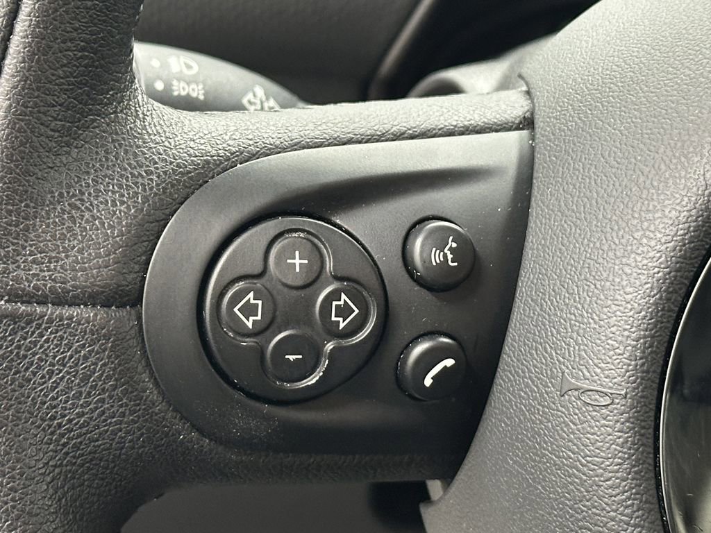 Used 2014 MINI Cooper Countryman image 26