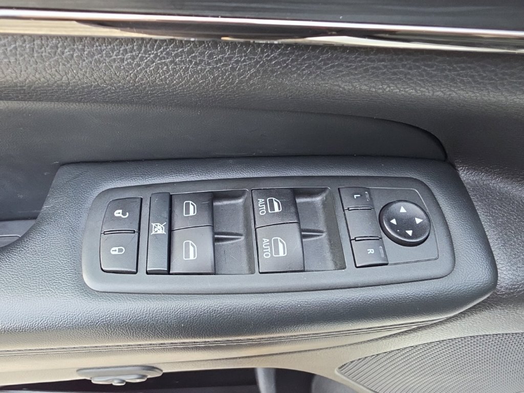 Used 2020 Jeep Grand Cherokee Limited X AWD/4WD image 24