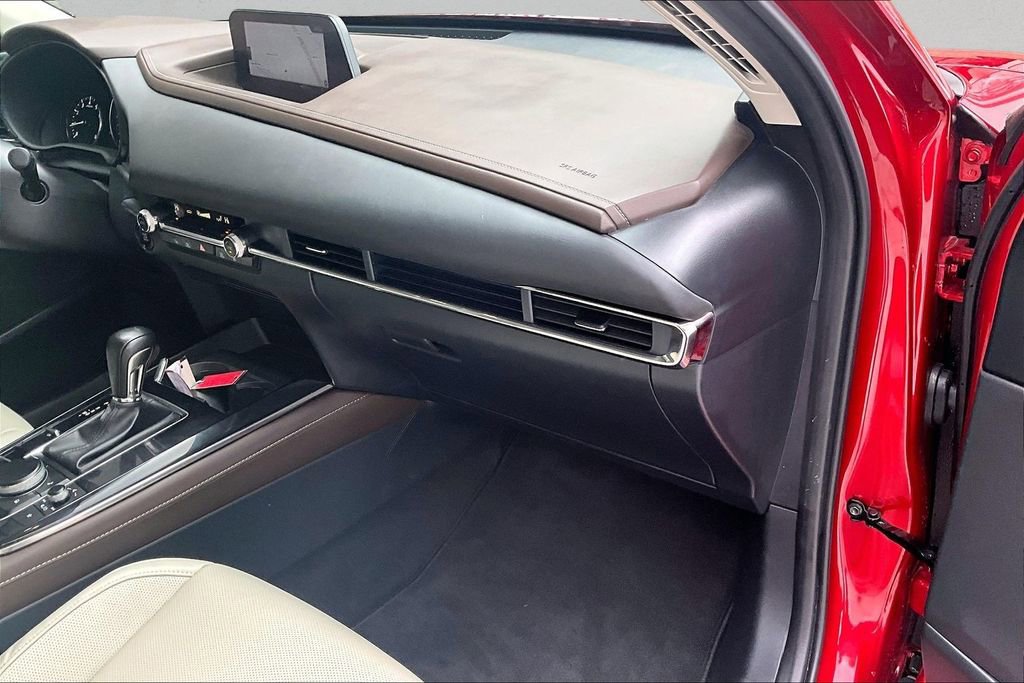 Used 2021 MAZDA CX-30 FWD 2.5 S w/ Premium Package image 24