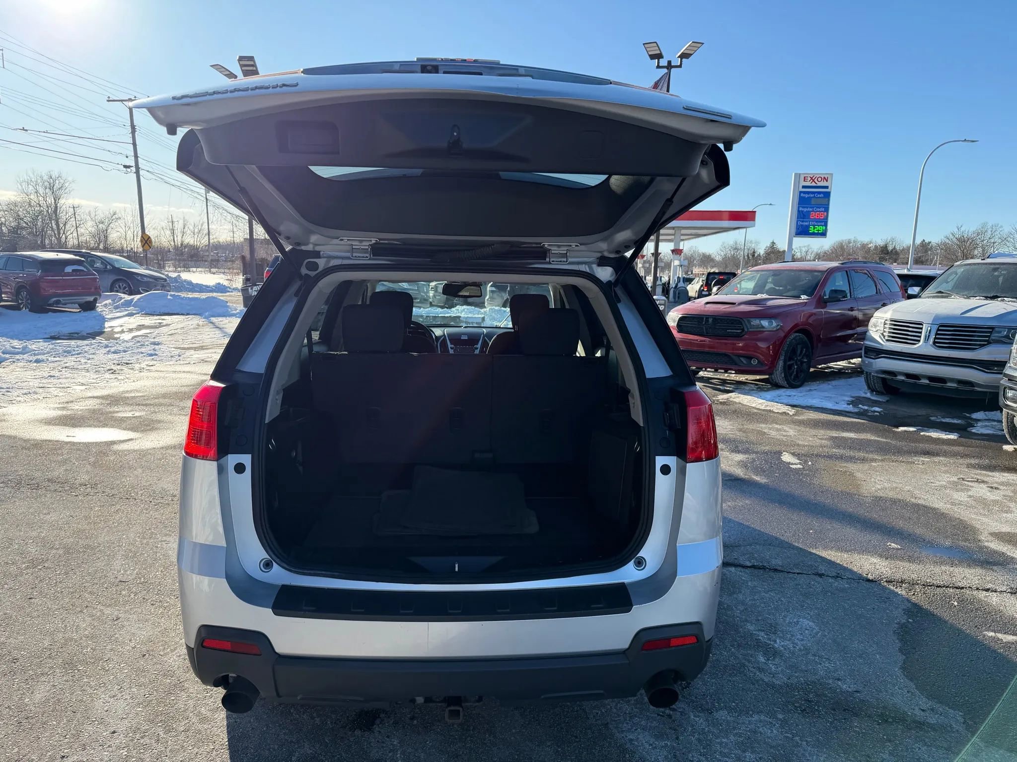 Used 2011 GMC Terrain SLE image 13