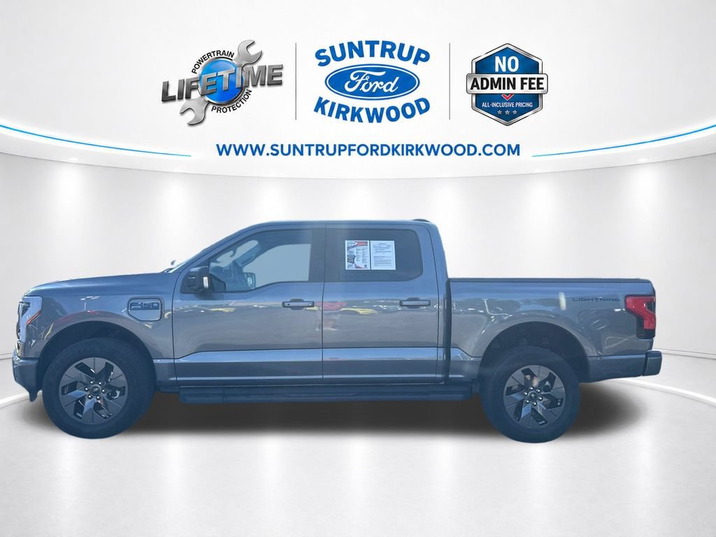 Used 2025 Ford F150 Lightning Flash AWD/4WD image 2