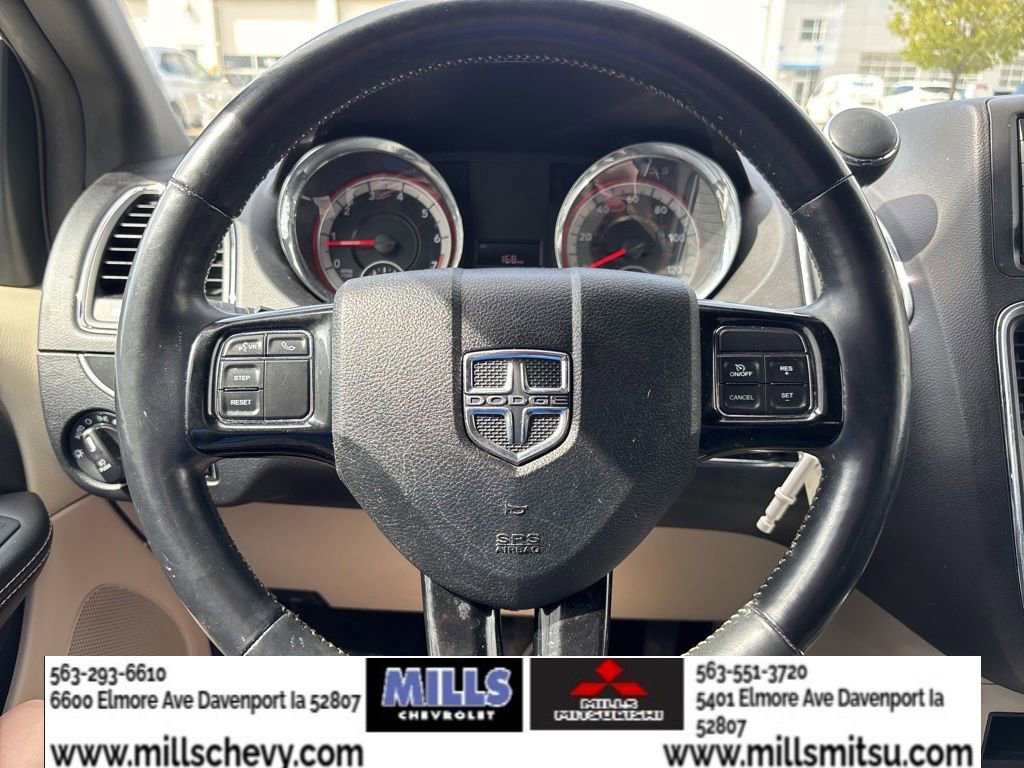 Used 2019 Dodge Grand Caravan SXT w/ Driver Convenience Group FWD image 22
