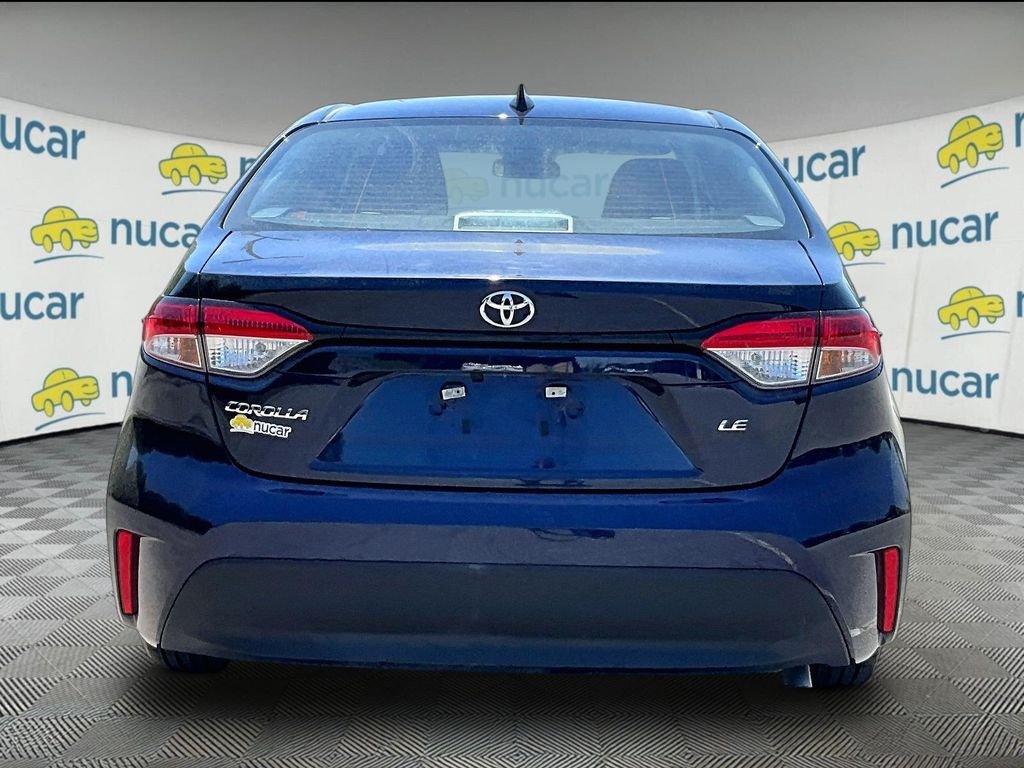 Used 2024 Toyota Corolla LE FWD image 5