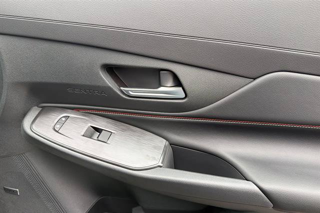 New 2027 Nissan Sentra SR w/ SR Premium Package FWD image 18