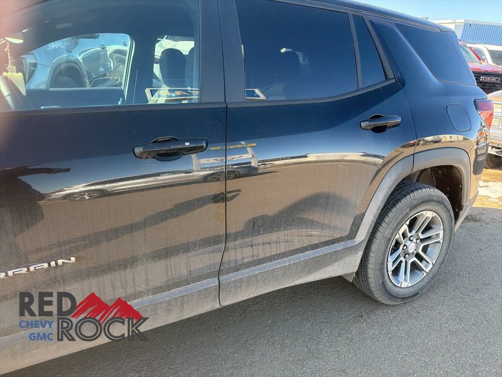 Used 2025 GMC Terrain Elevation AWD/4WD image 11