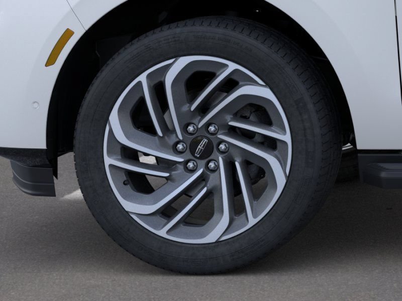 New 2026 Lincoln Navigator L Premier AWD/4WD image 45