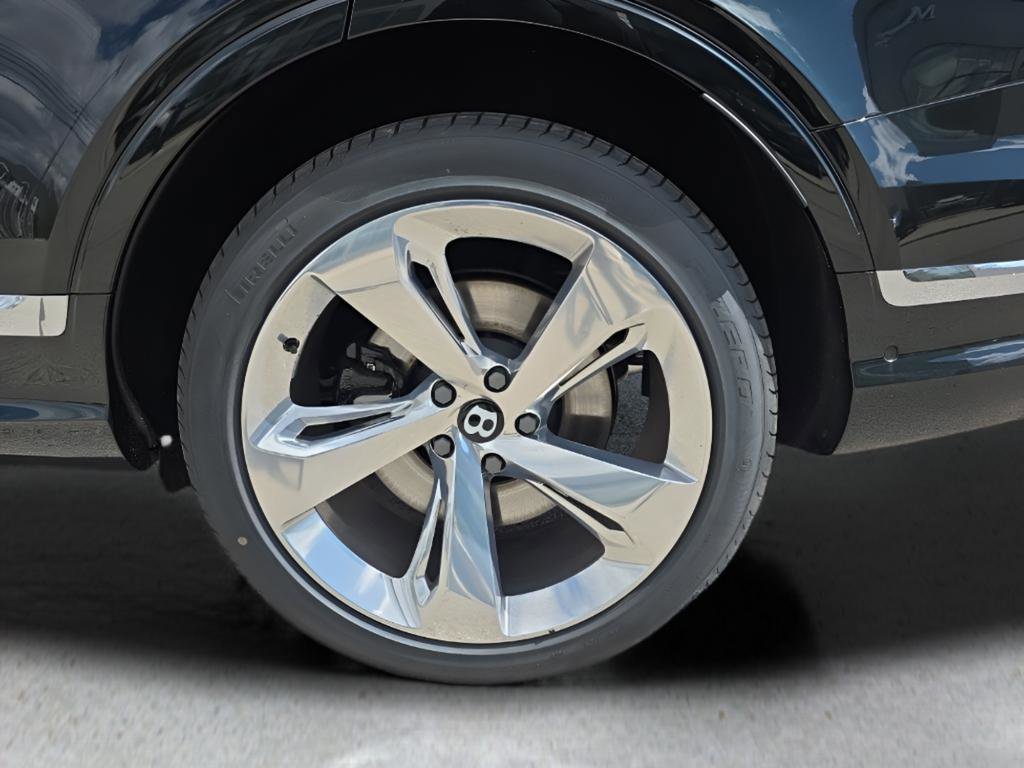 New 2025 Bentley Bentayga image 15