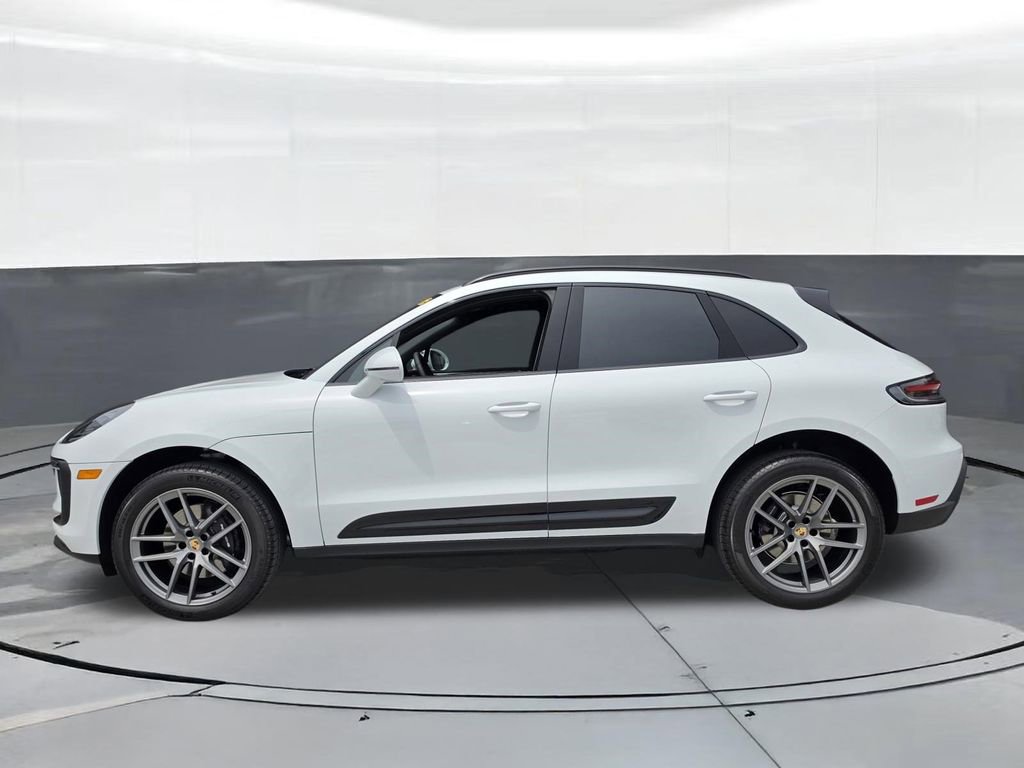 New 2026 Porsche Macan AWD/4WD image 2