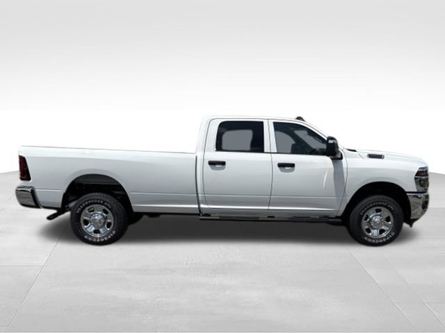 New 2026 RAM 2500 Tradesman AWD/4WD image 19