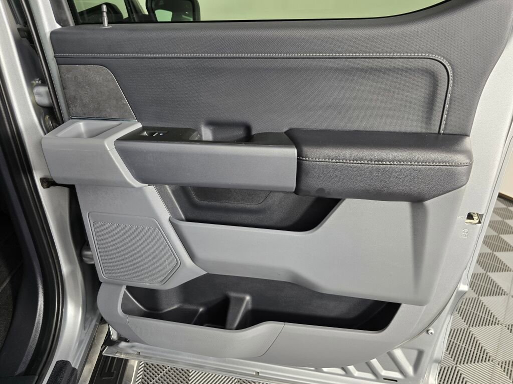 Used 2024 Ford F150 XLT w/ Tow/Haul Package image 37