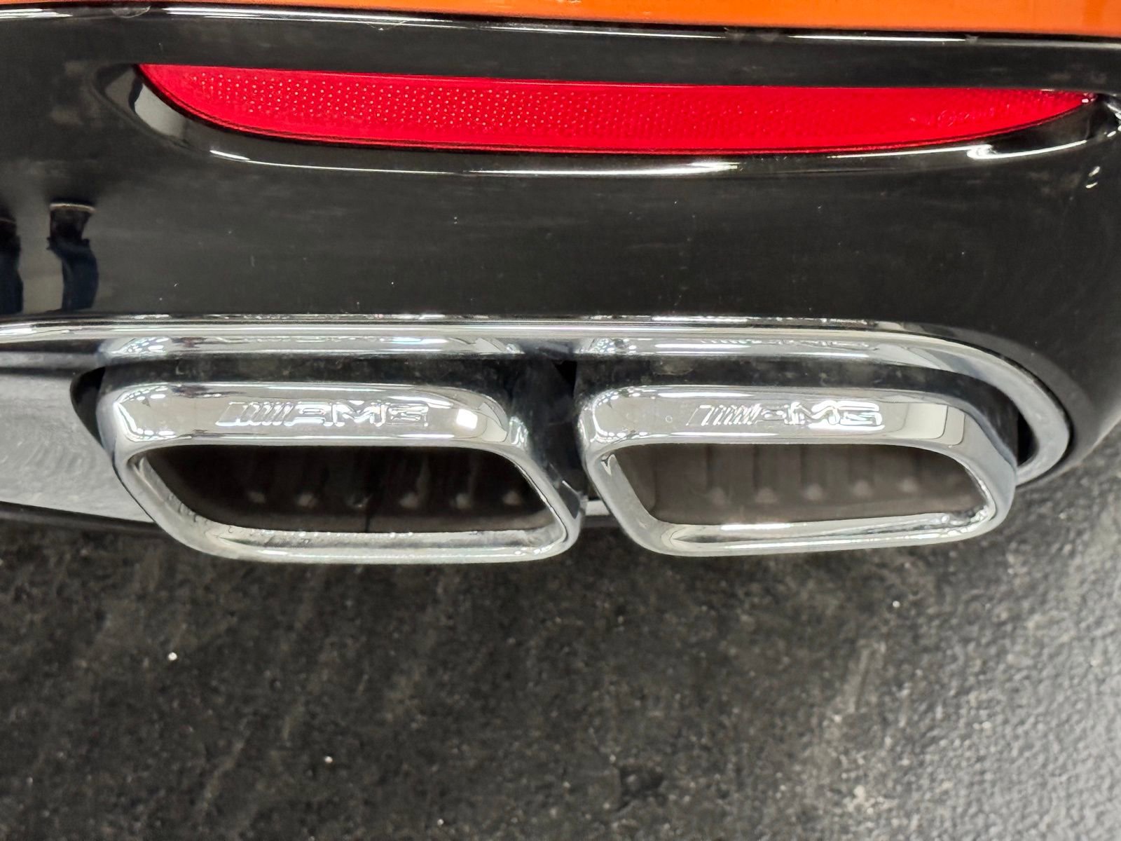 Used 2024 Mercedes-Benz SL 63 AMG 4MATIC image 18