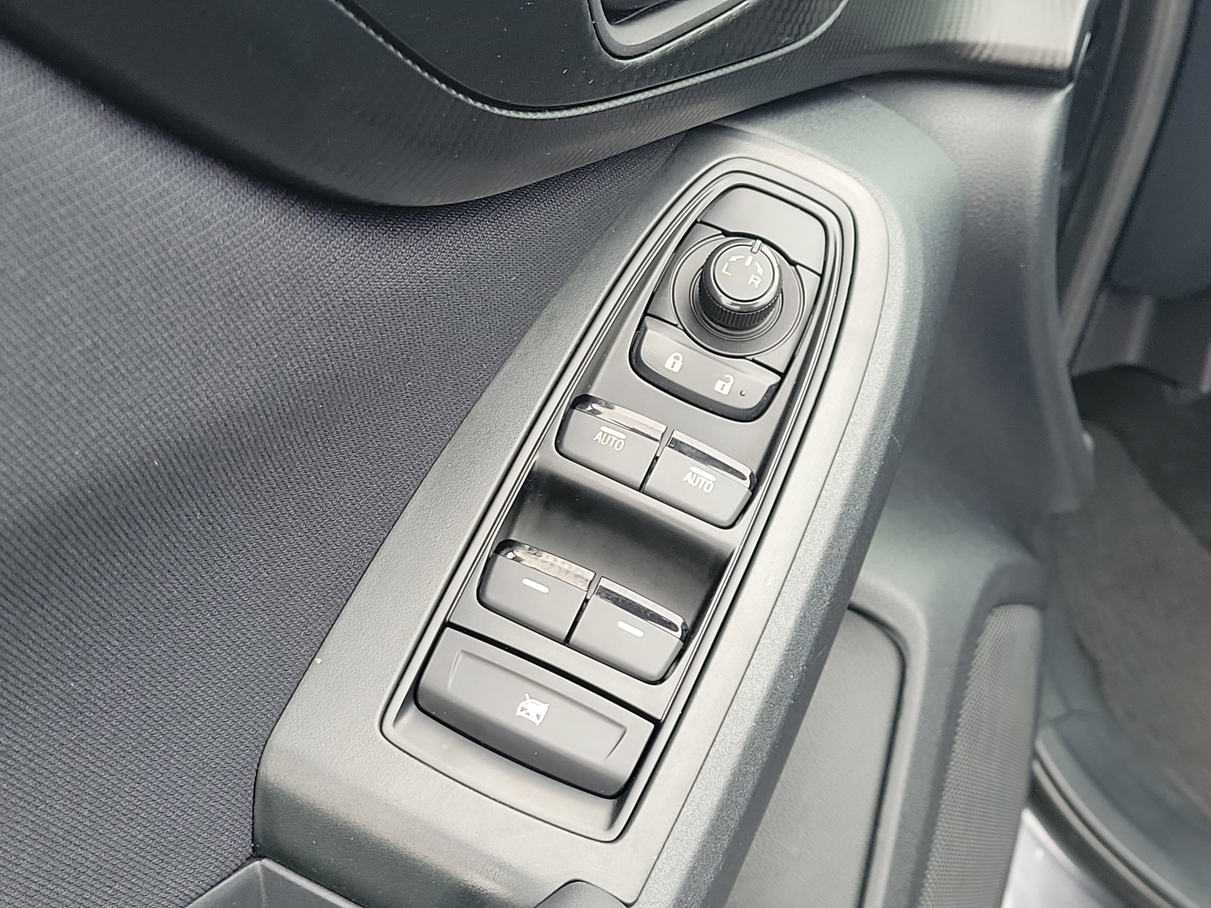 Used 2019 Subaru Impreza 2.0i Premium image 19