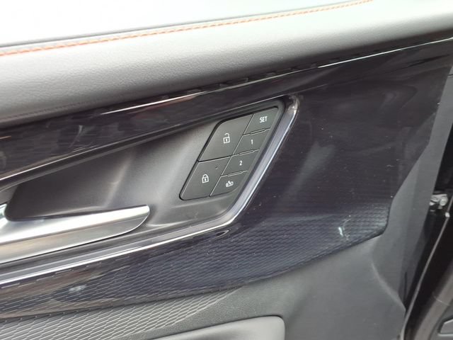 New 2026 Chevrolet Blazer EV RS AWD/4WD image 17