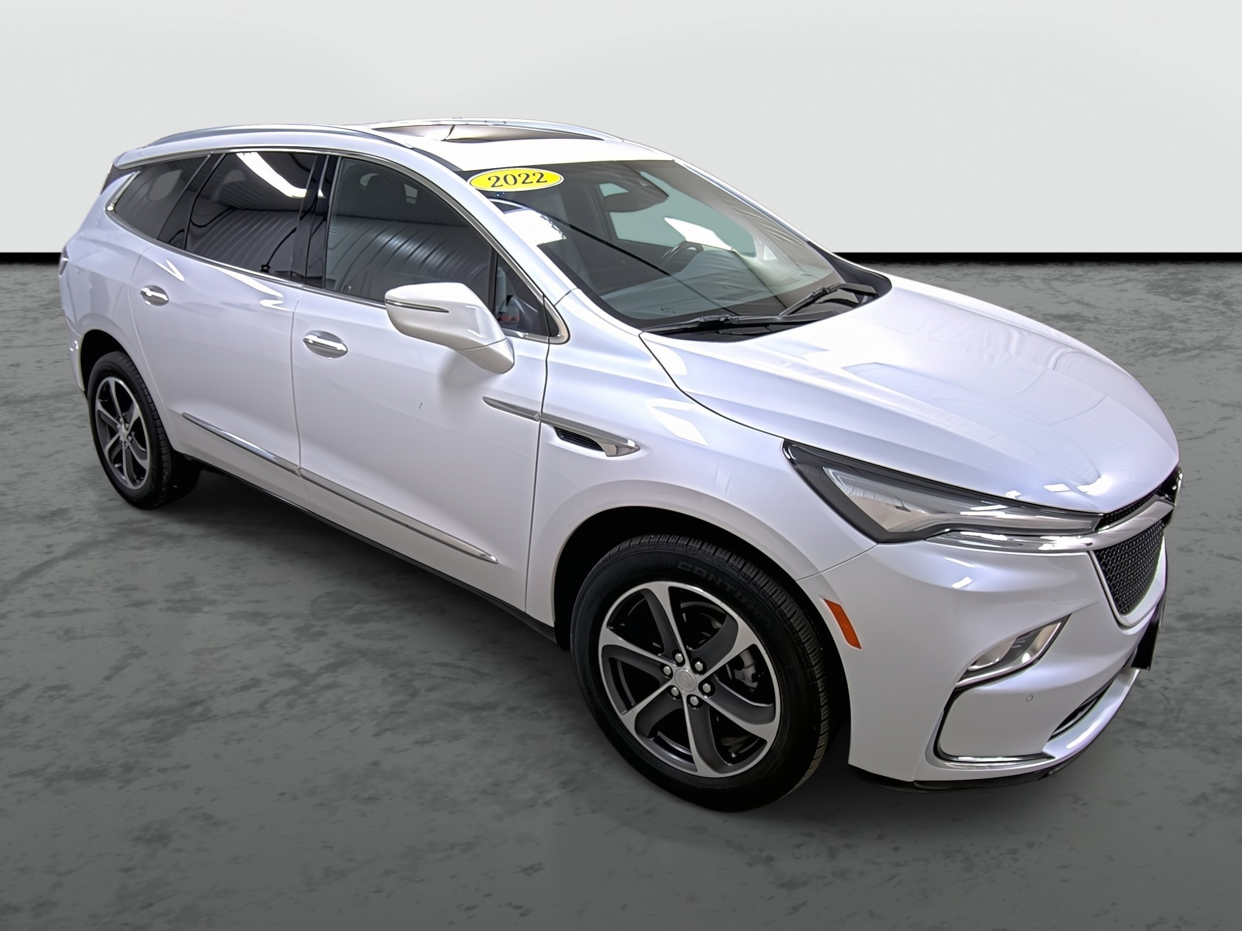 Used 2022 Buick Enclave Essence w/ Experience Buick Package image 5