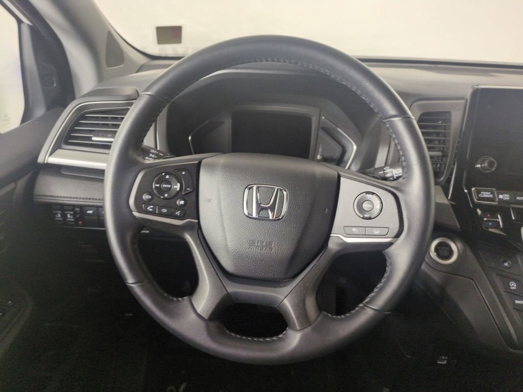 Used 2023 Honda Odyssey EX-L image 17