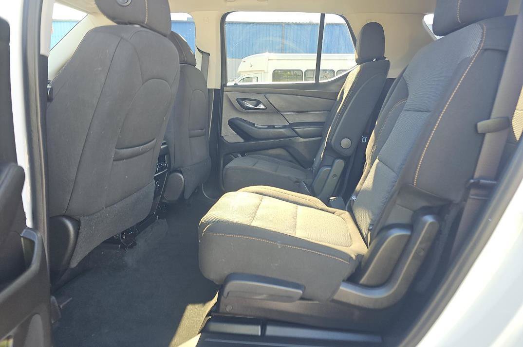Used 2021 Chevrolet Traverse LT FWD image 5