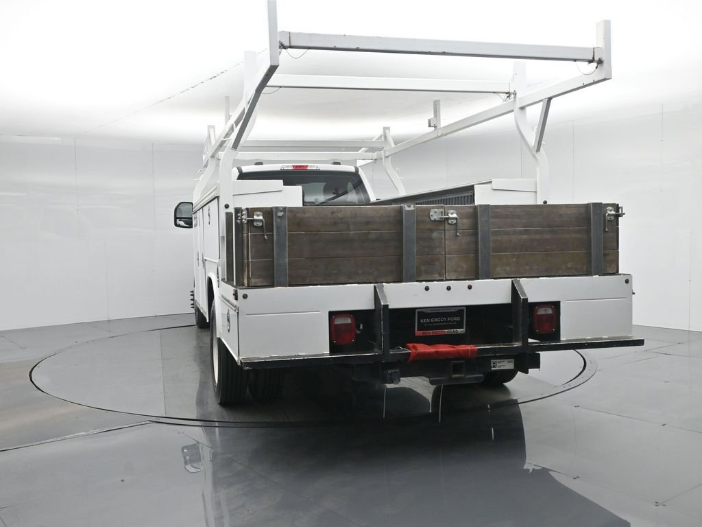 Certified 2021 Ford F450 XL w/ Power Equipment Group image 30