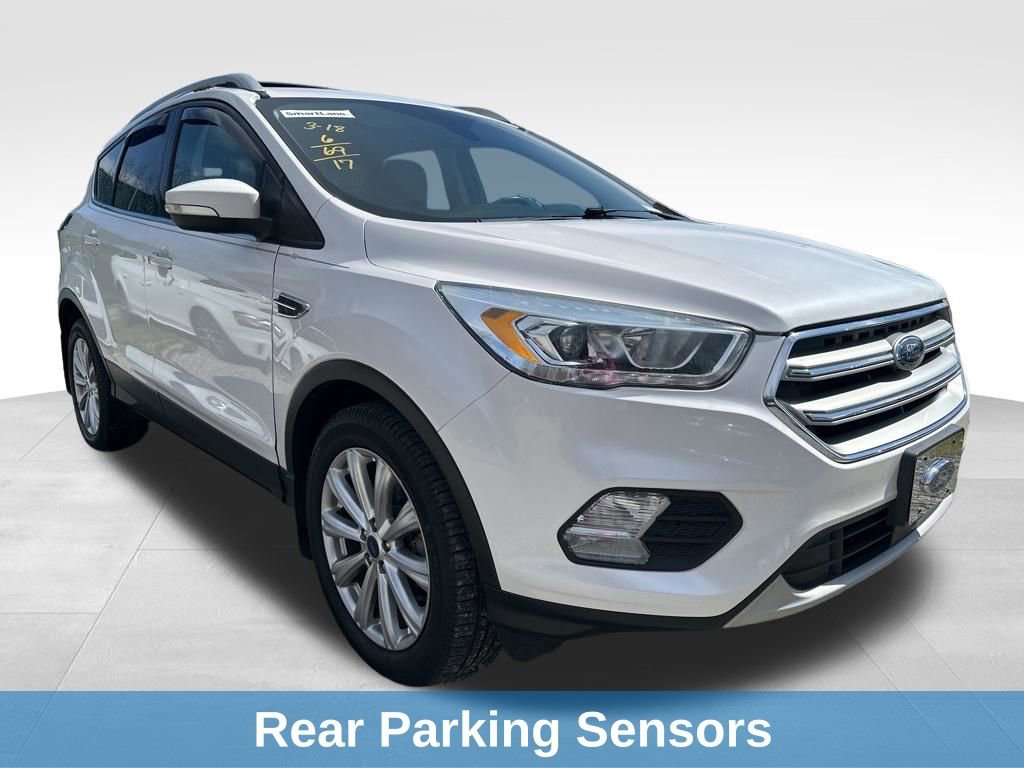 Used 2017 Ford Escape Titanium image 10