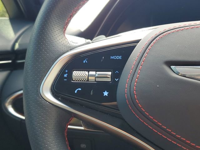Used 2022 Genesis GV70 3.5T Sport AWD/4WD image 16