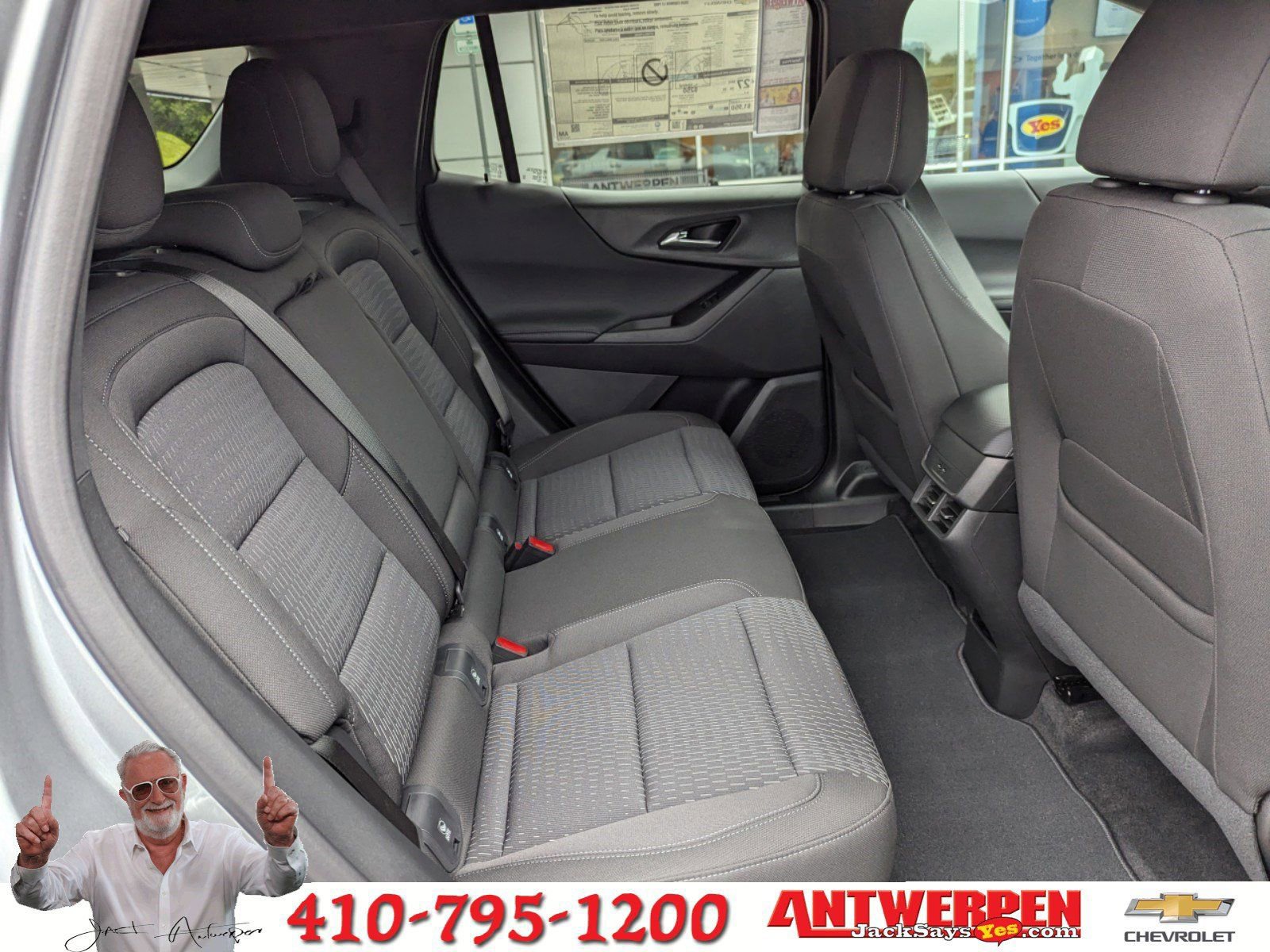 Certified 2025 Chevrolet Equinox LT w/ Safety and Technology Package image 9