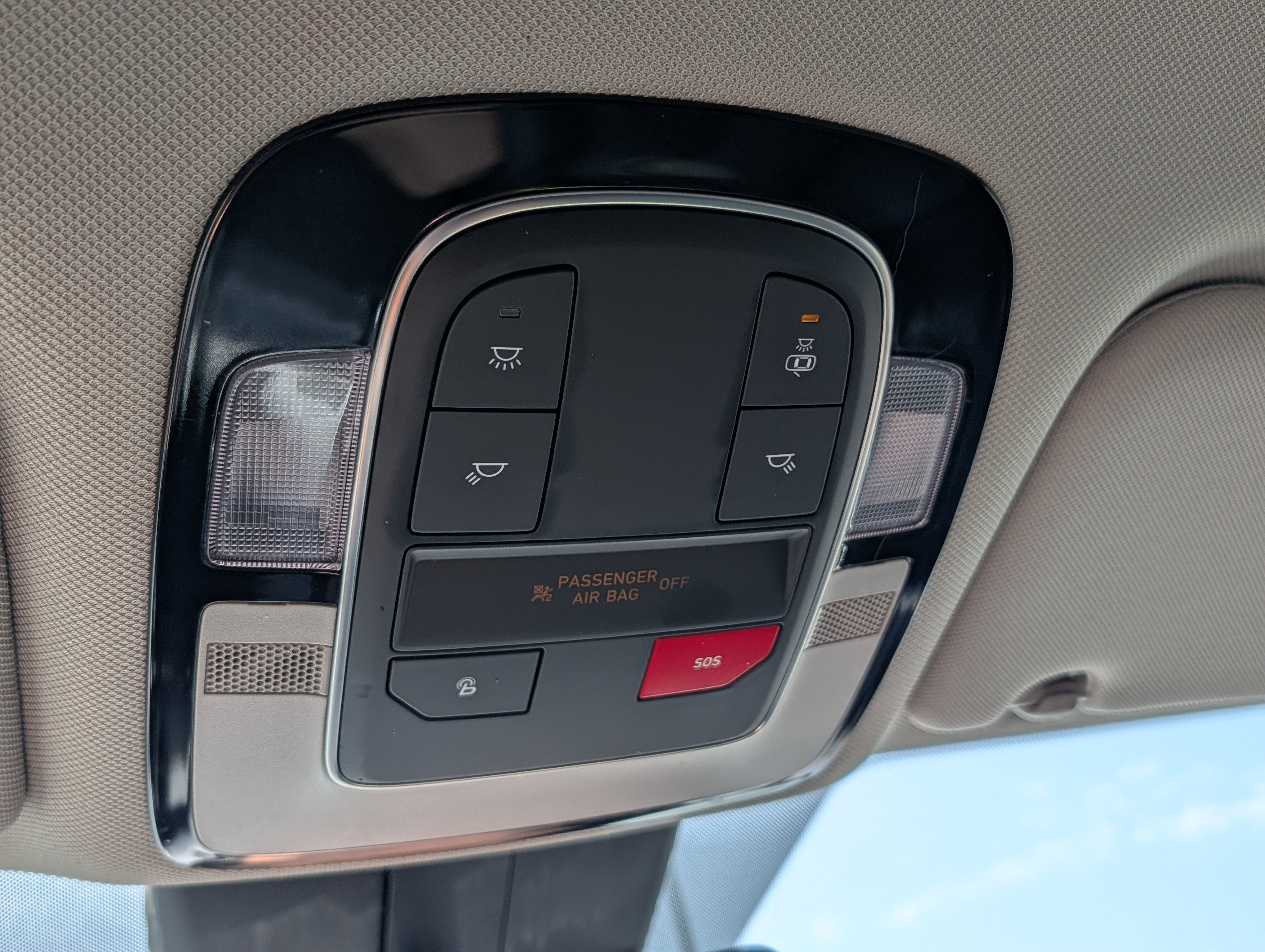 Used 2023 Hyundai Santa Fe XRT FWD image 32