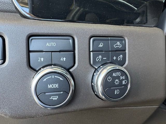 Used 2023 GMC Sierra 1500 SLT w/ SLT Premium Package image 17