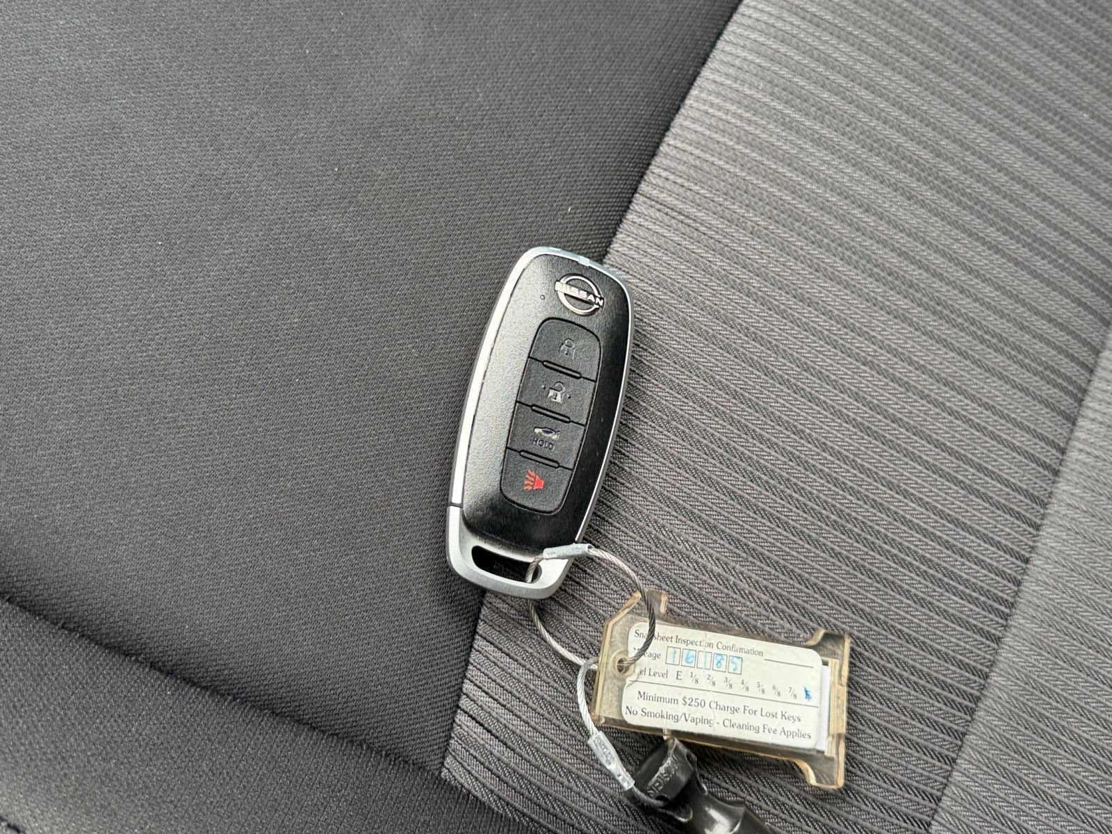 Used 2025 Nissan Sentra SV FWD image 21
