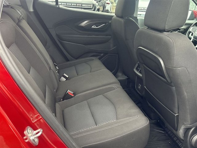 Certified 2023 GMC Terrain SLE w/ Driver Convenience Package image 25