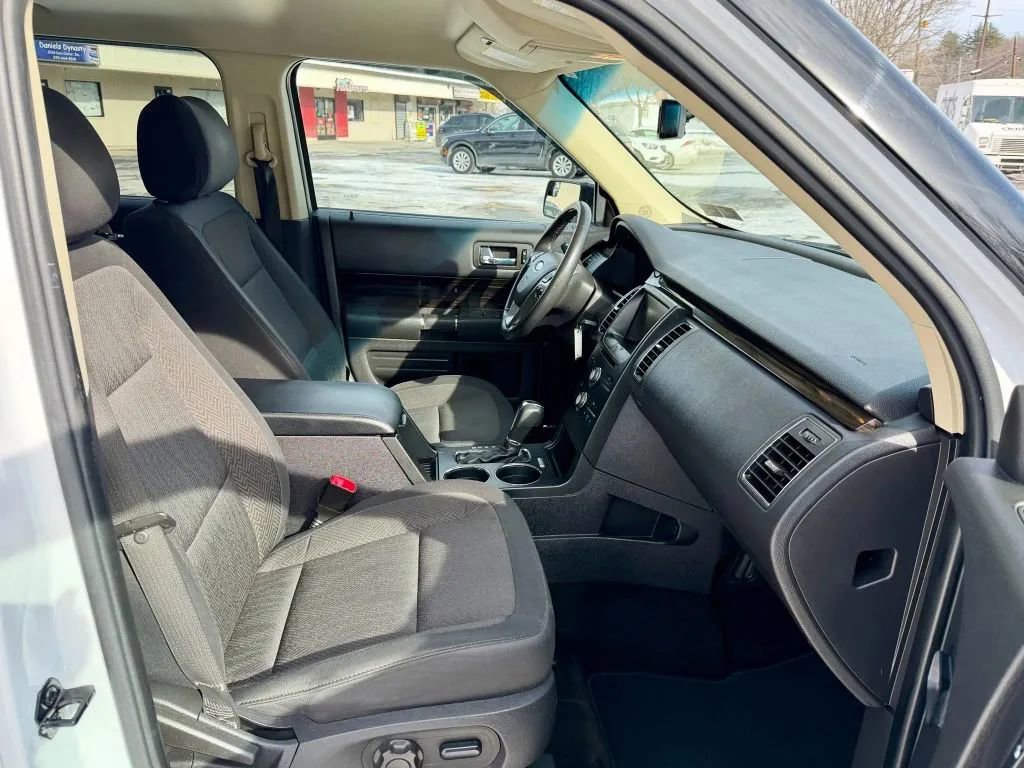 Used 2014 Ford Flex SEL w/ Equipment Group 201A AWD/4WD image 19