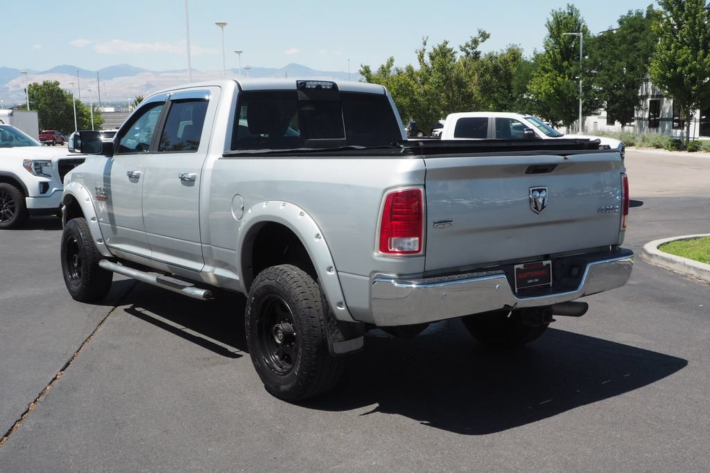 Used 2016 RAM 2500 Laramie w/ Convenience Group AWD/4WD image 4