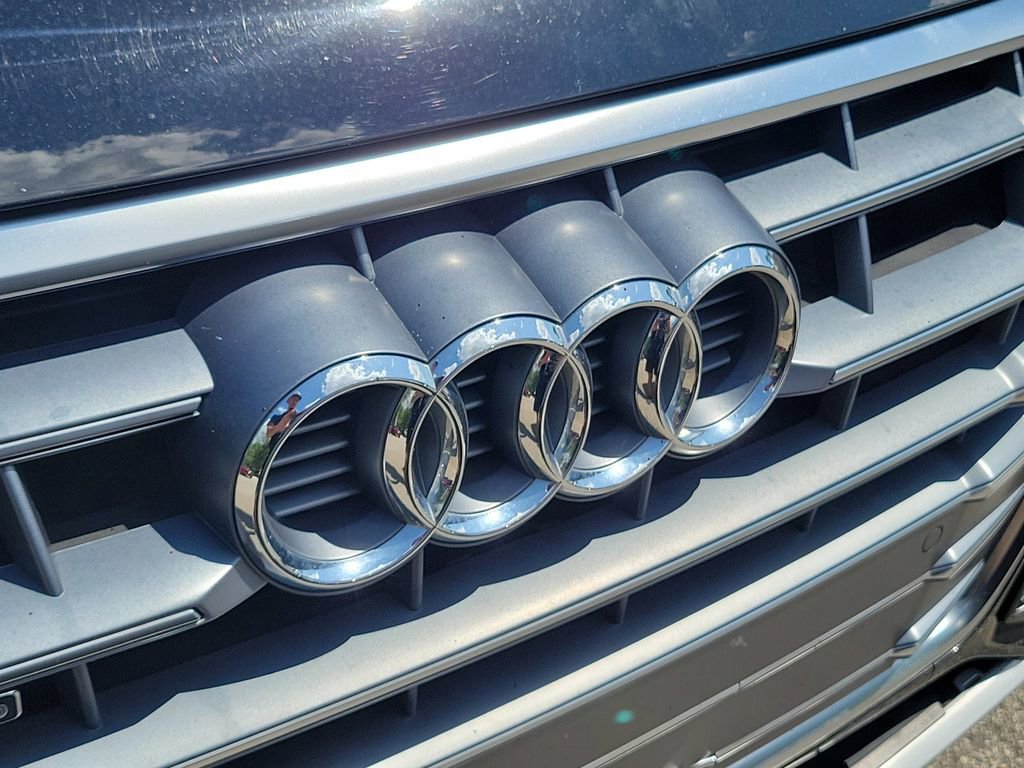 Used 2020 Audi Q5 2.0T Premium Plus w/ Premium Plus Package AWD/4WD image 4